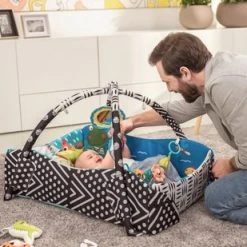 Lionelo Anika Plus Multicolor - Babygym - 2 In 1 Speelkleed - 5 Speelgoed -Babygyms || hobbelfiguren || vormenstoven Winkel 550x309 19