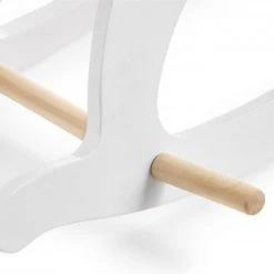 Mamabrum - Hobbelpaard - Wit - Schommelpaard - Hobbeldier - Hout - Schommeldier Wip 1 2 3 Jaar Hobbelfiguur Baby Hobbeldieren Schommelpaardje Schommeldieren -Babygyms || hobbelfiguren || vormenstoven Winkel 550x339 1