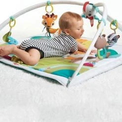 Tiny Love Deluxe Babygym - Into The Forest - In Het Bos -Babygyms || hobbelfiguren || vormenstoven Winkel 550x366 1