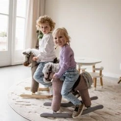 Tryco Milo Grijs Hobbelpaard 36m+ TR-120109 -Babygyms || hobbelfiguren || vormenstoven Winkel 550x366 166