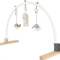 Flow Amsterdam - Baby Gym Ocean - Belletje - Trilknuffel - Melodietje -Babygyms || hobbelfiguren || vormenstoven Winkel 550x423 2