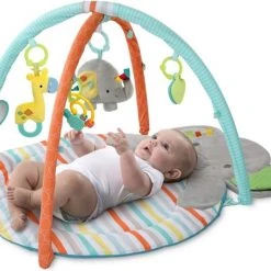 Bright Starts Hug-n-Cuddle Elephant Acitivity Gym / Speelmat -Babygyms || hobbelfiguren || vormenstoven Winkel 550x456 3