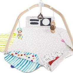 Babygyms || hobbelfiguren || vormenstoven Winkel -Babygyms || hobbelfiguren || vormenstoven Winkel 550x483