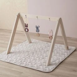 Kids Concept Kid's Concept Houten Babygym Frame 60 Cm -Babygyms || hobbelfiguren || vormenstoven Winkel 550x550 229