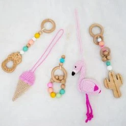 Louas Loua's Favorites Houten Babygym Roze Met Gehaakte En Houten Speeltjes - Gehaakte - Babyspeelgoed - Baby Speelgoed 0 Jaar - Babygym Hout - Baby Gym - Flamingo - Baby Speelrek - Baby Rek -Babygyms || hobbelfiguren || vormenstoven Winkel 550x550 27