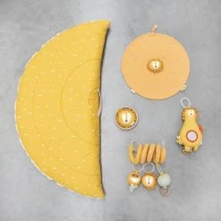 Trixie - Activiteiten Speelmat Baby Met Bogen - Babygyms & Speelkleden - Lion -Babygyms || hobbelfiguren || vormenstoven Winkel 550x550 430