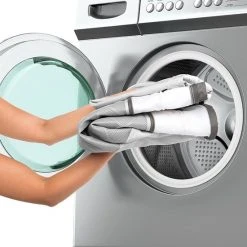 Bright Starts FoldAway Rocking Wood Bassinet - Carrington -Babygyms || hobbelfiguren || vormenstoven Winkel 550x550 602