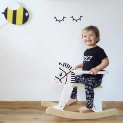 Mamabrum Houten Hobbelpaard - Wit - Hobbel Paard / Dier Schommelpaard Hobbeldier Wip Schommeldier Hout - 1 2 3 4 Jaar - Hobbelfiguur Baby Hobbeldieren Schommelpaardje Schommeldieren -Babygyms || hobbelfiguren || vormenstoven Winkel 550x550 629