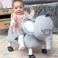 Little Bird Told Me Cuthbert Dieren Ride On -Babygyms || hobbelfiguren || vormenstoven Winkel 550x660 8