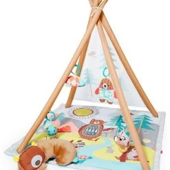 Skip Hop Activiteitengym Camping Cubs Tippee -Babygyms || hobbelfiguren || vormenstoven Winkel 550x687 2