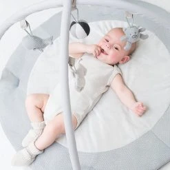 Baby's Only Rond Baby Speelkleed Met Boog - Baby Gym - Playmat - Speelmat - Zilvergrijs/Grijs/Wit - 87 Cm - Gebreide Figuurtjes -Babygyms || hobbelfiguren || vormenstoven Winkel 550x816