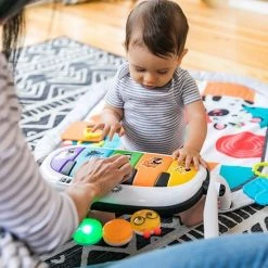 Baby Einstein 4-in-1 Kickin Tunes Speelkleed K11749 18 Baby Einstein 4-in-1 Kickin Tunes Speelkleed K11749 -Babygyms || hobbelfiguren || vormenstoven Winkel 550x829